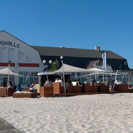 4 Person Holiday In Hébergement de vacances Grömitz