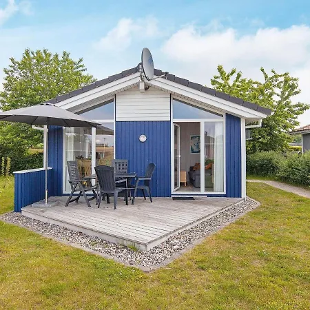 4 Person Holiday In