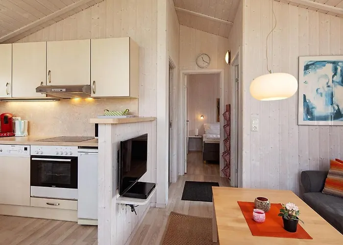 4 Person Holiday In Дом отдыха Грёмиц